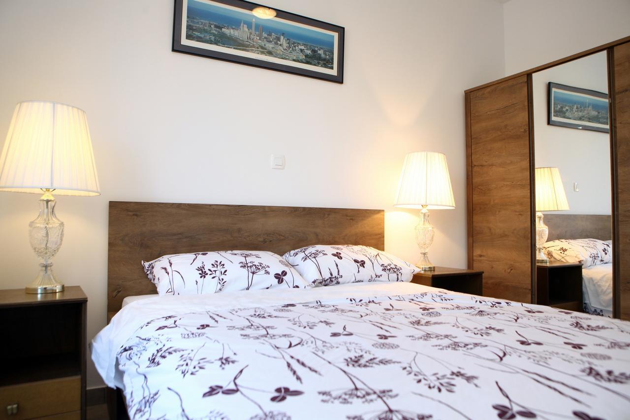 Charming San Simon Beach Apartment Jn Izola Buitenkant foto