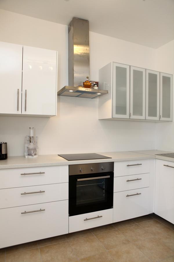 Charming San Simon Beach Apartment Jn Izola Buitenkant foto